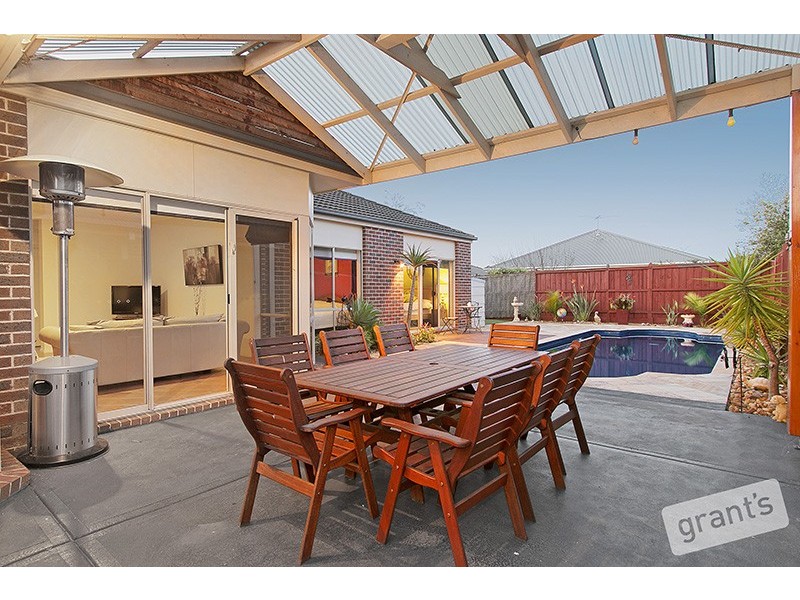 22 Jamieson Way, Berwick VIC 3806