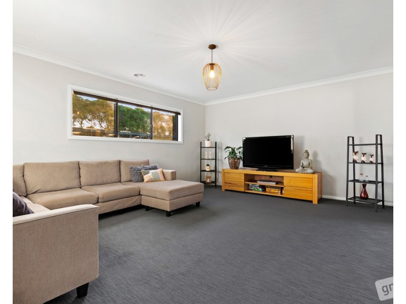 23 Home Road, Nar Nar Goon VIC 3812