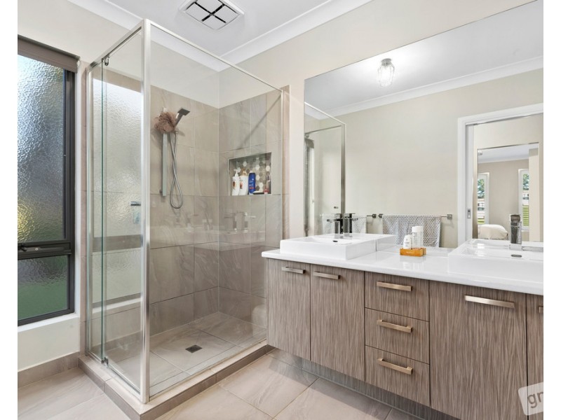 23 Home Road, Nar Nar Goon VIC 3812