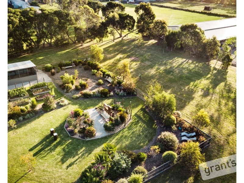 23 Home Road, Nar Nar Goon VIC 3812