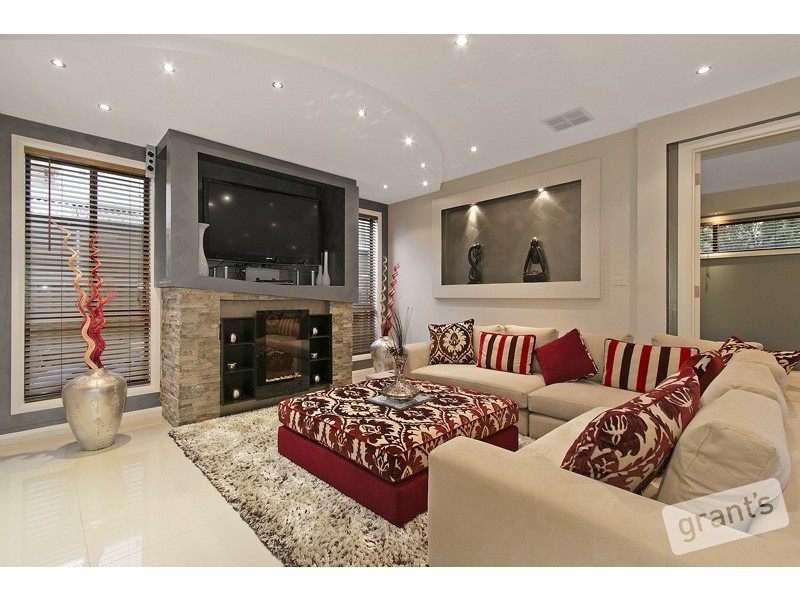 12 Cormorant Parade, Pakenham VIC 3810