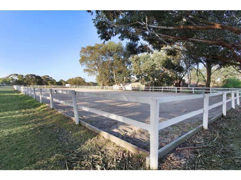 12 Latta Road, Nar Nar Goon VIC 3812