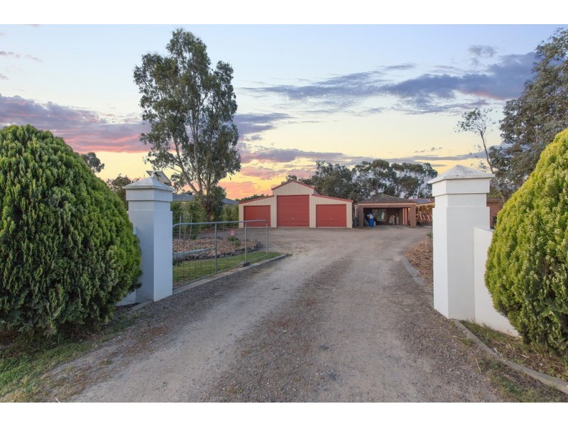 12 Latta Road, Nar Nar Goon VIC 3812