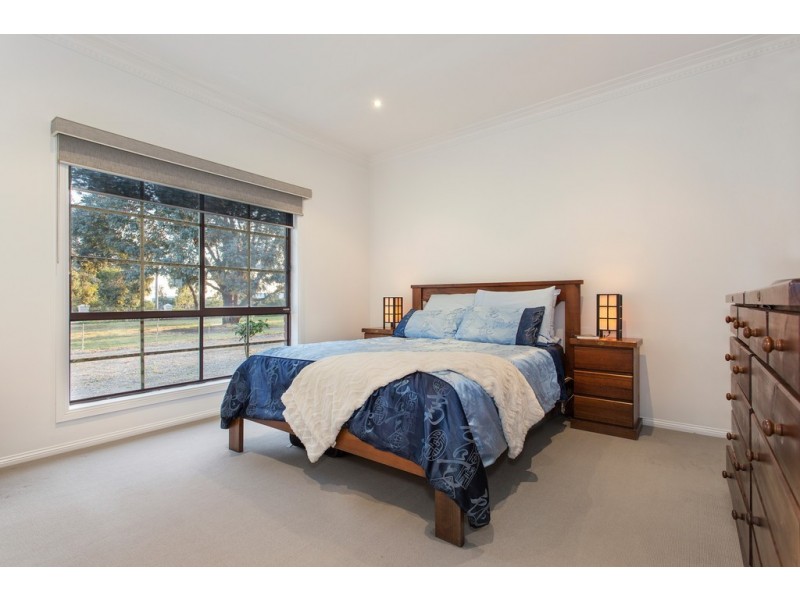 12 Latta Road, Nar Nar Goon VIC 3812