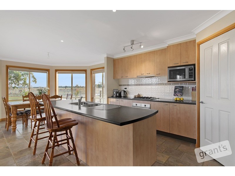 230 Main Drain Road, Koo Wee Rup VIC 3981