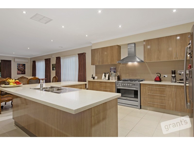 5 Bittern Link, Pakenham VIC 3810