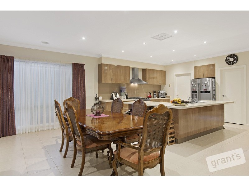 5 Bittern Link, Pakenham VIC 3810