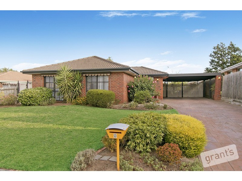 9 Cardamon Drive, Hallam VIC 3803
