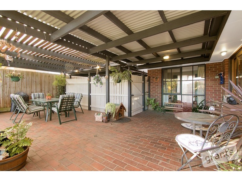 9 Cardamon Drive, Hallam VIC 3803
