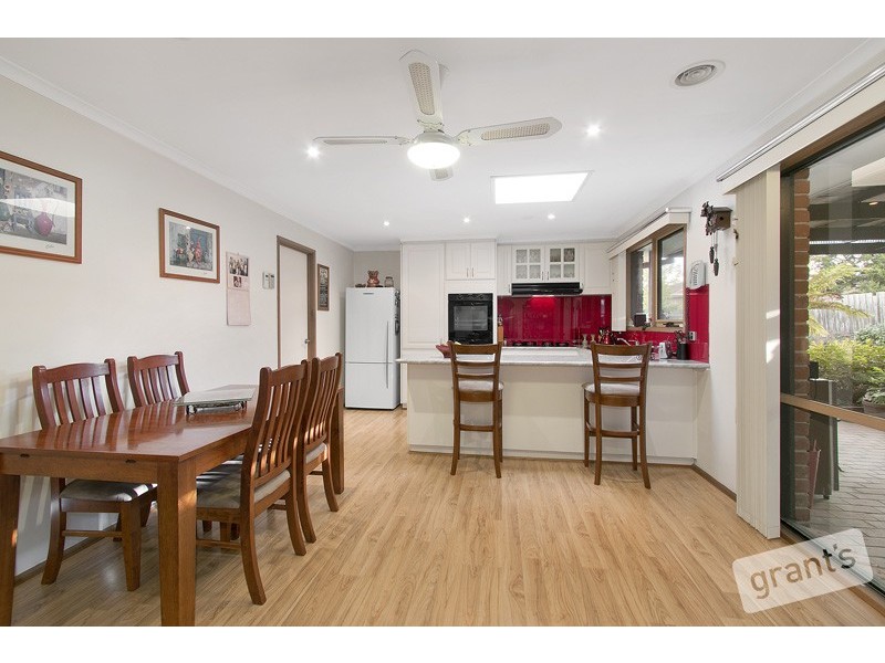 9 Cardamon Drive, Hallam VIC 3803