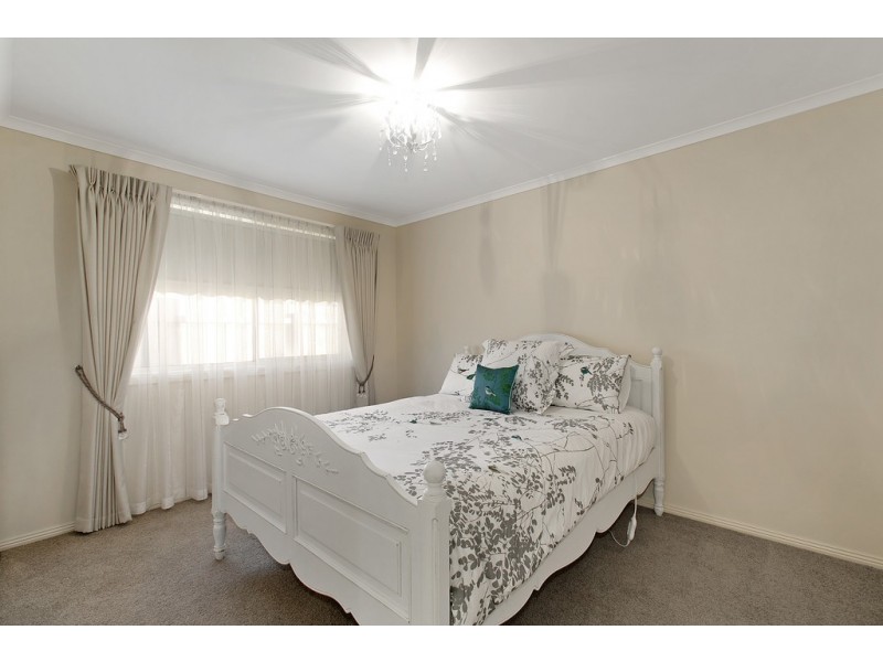 66 Denhams Road, Koo Wee Rup VIC 3981