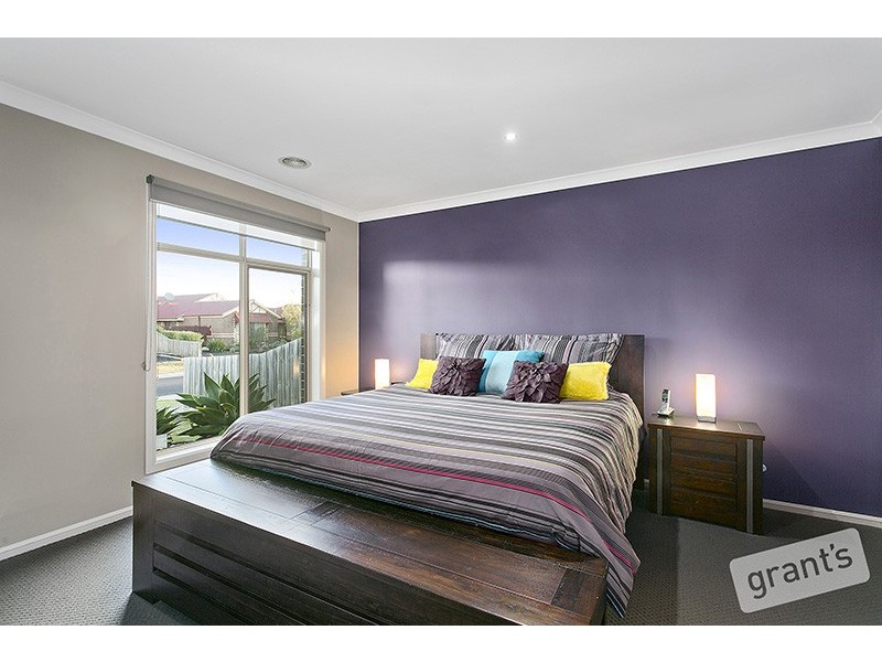 9 Drysdale Street, Pakenham VIC 3810