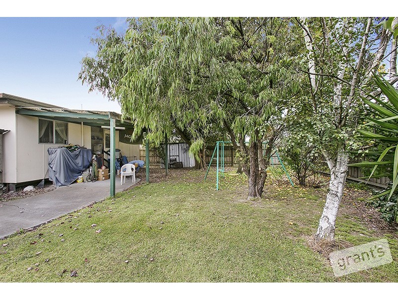 11 Station Street, Officer VIC 3809
