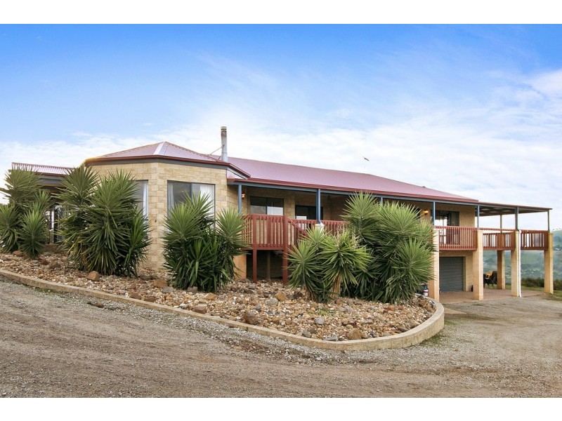 187 Ahern Road, Pakenham VIC 3810
