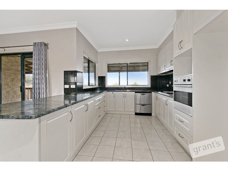 187 Ahern Road, Pakenham VIC 3810