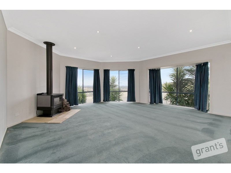 187 Ahern Road, Pakenham VIC 3810