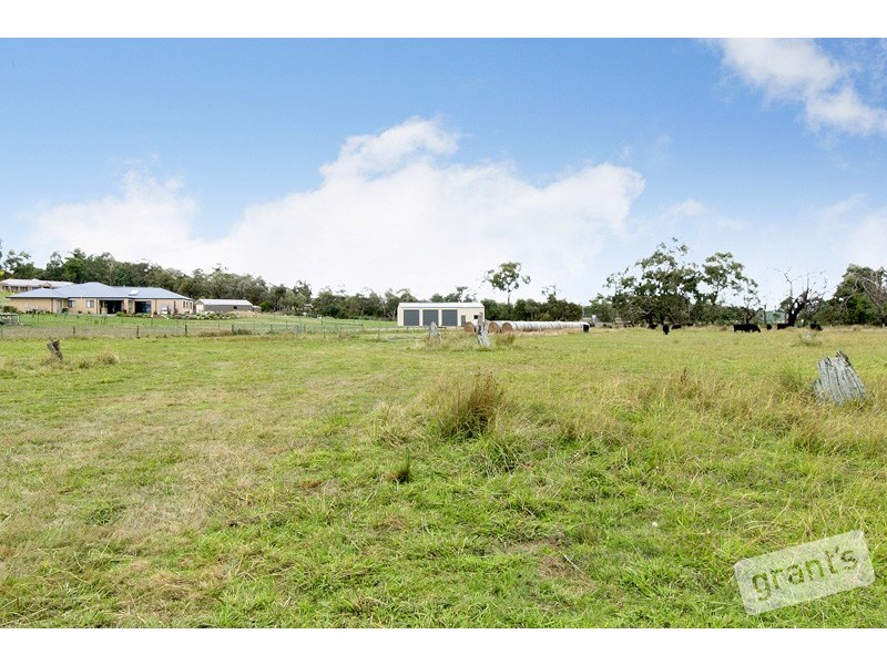 130 McNamara Road, Bunyip VIC 3815