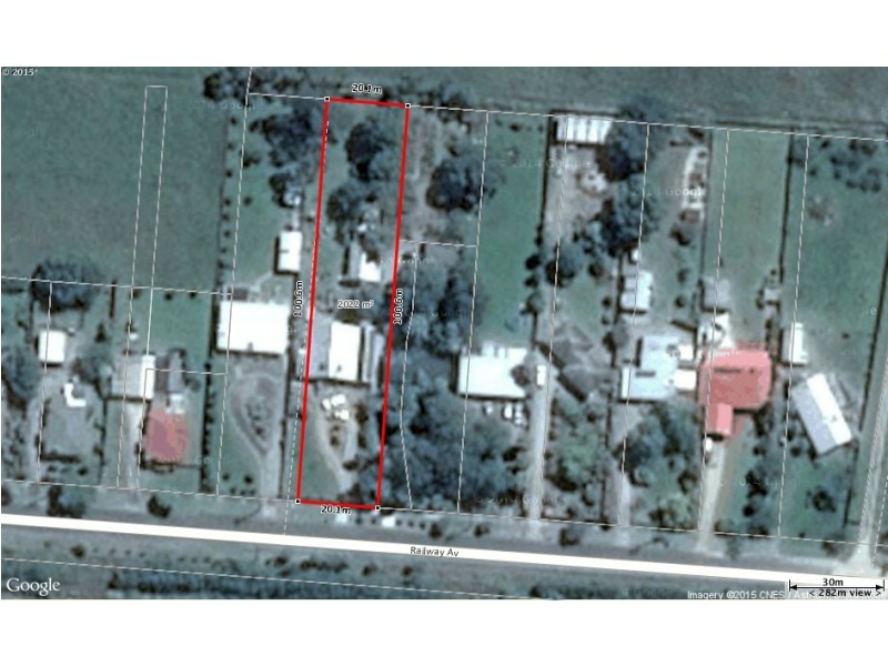 72 Railway Avenue, Tynong VIC 3813