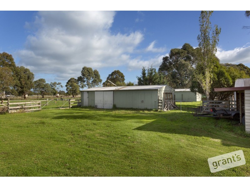 190 Thirteen Mile Road, Garfield VIC 3814