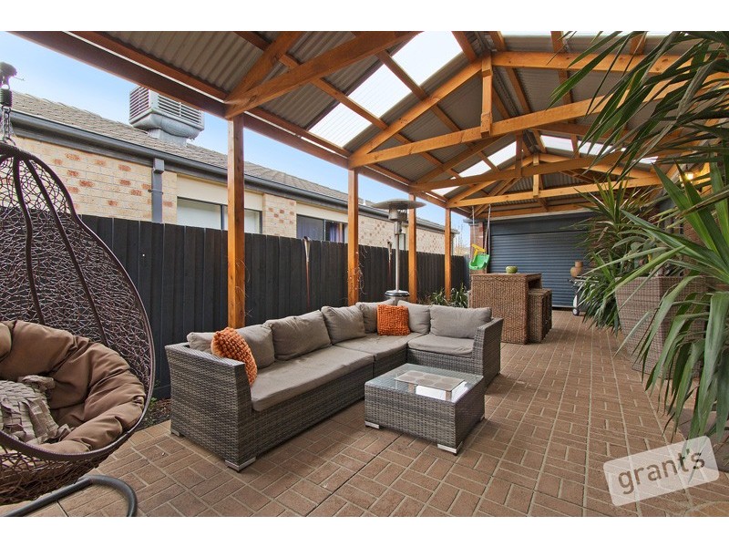 47 Grand Arch Way, Berwick VIC 3806