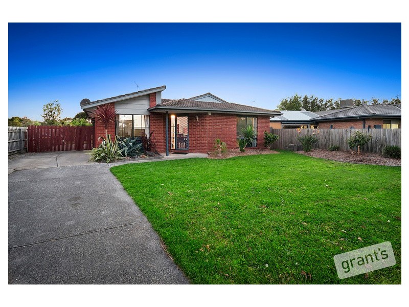 1 Stephanie Close, Ferntree Gully VIC 3156