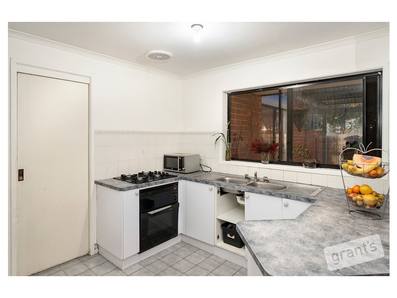 1 Stephanie Close, Ferntree Gully VIC 3156