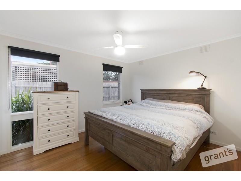 4 Bemersyde Drive, Berwick VIC 3806