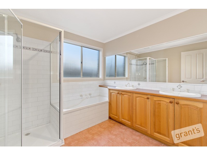 12 Carranya Court, Narre Warren South VIC 3805