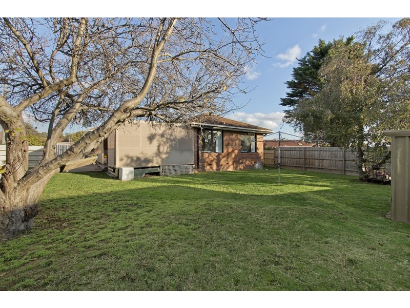 9 Kerrison Drive, Hampton Park VIC 3976