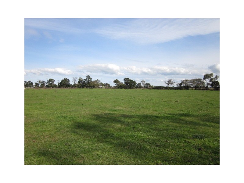 250 Evans Road, Longwarry VIC 3816