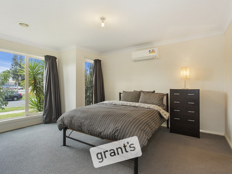 49 Belvedere Drive, Pakenham VIC 3810