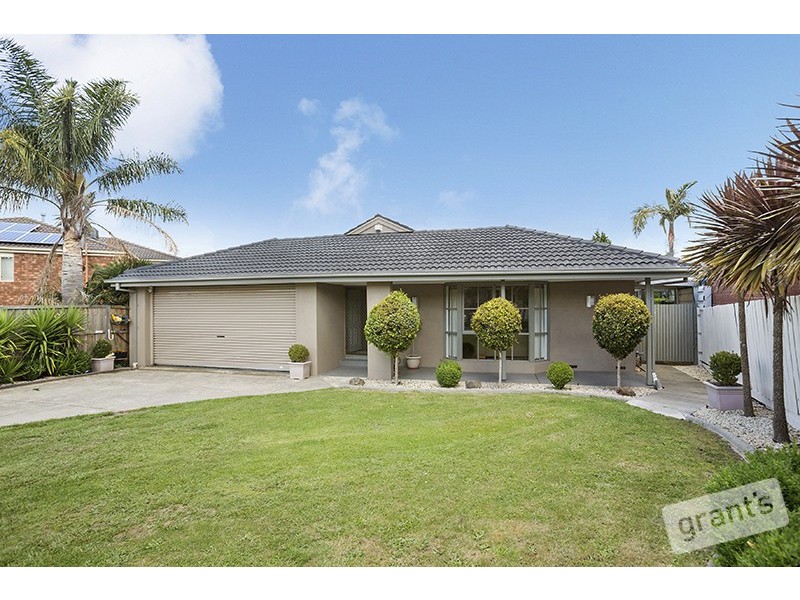 1 Balcombe Court, Narre Warren VIC 3805