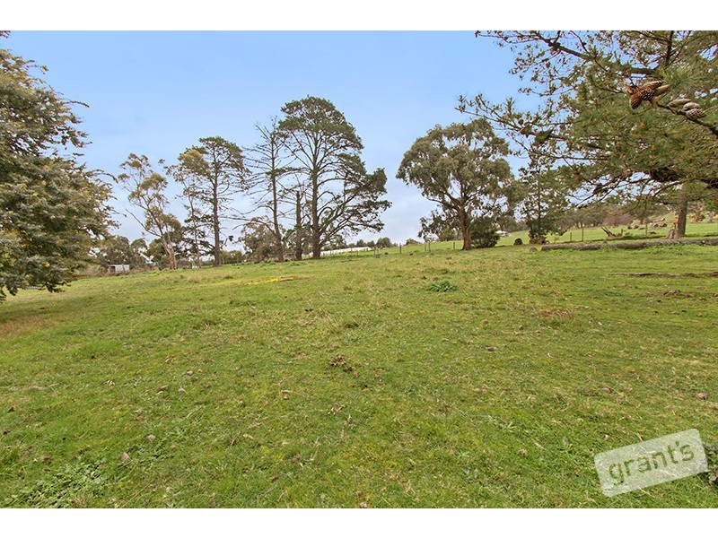 25 View Street, Tynong VIC 3813