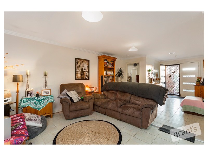 7 Oberon Place, Drouin VIC 3818