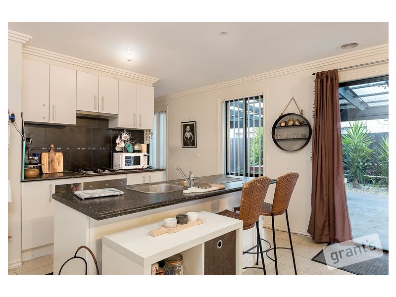 7 Oberon Place, Drouin VIC 3818