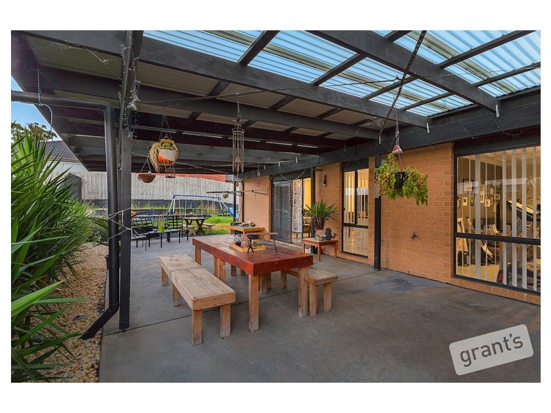 7 Oberon Place, Drouin VIC 3818