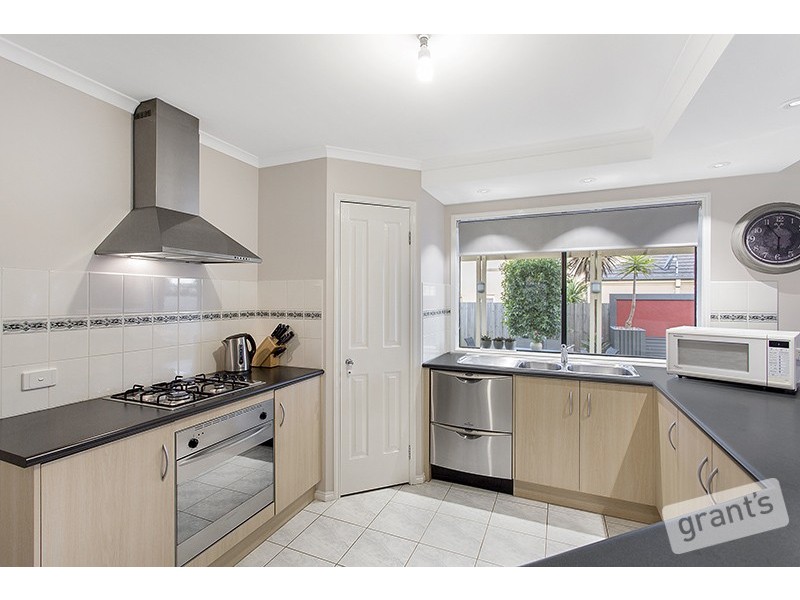 15 Avendon Court, Narre Warren South VIC 3805