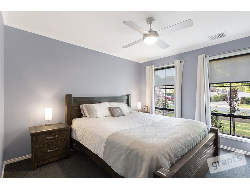 15 Avendon Court, Narre Warren South VIC 3805