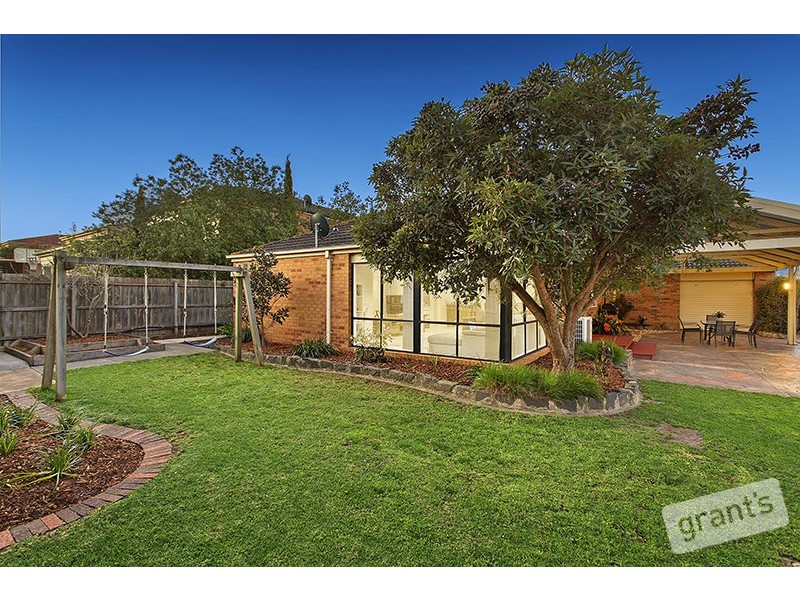 15 Avendon Court, Narre Warren South VIC 3805