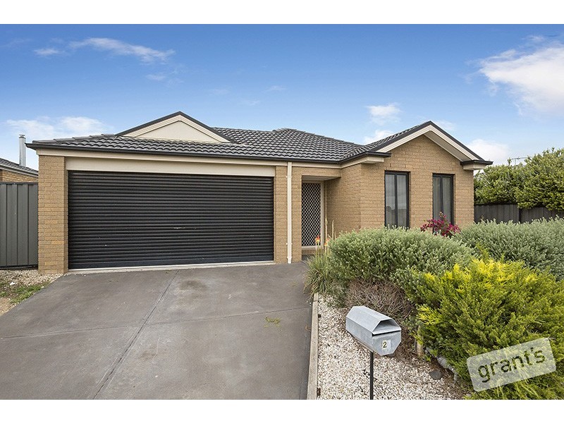 27 Killarney Crescent, Pakenham VIC 3810