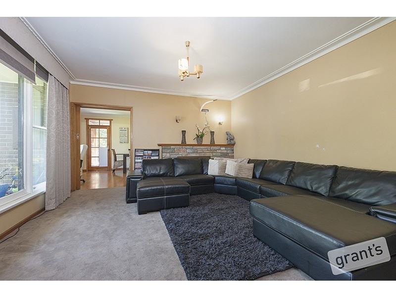 62 Ahern Road, Pakenham VIC 3810