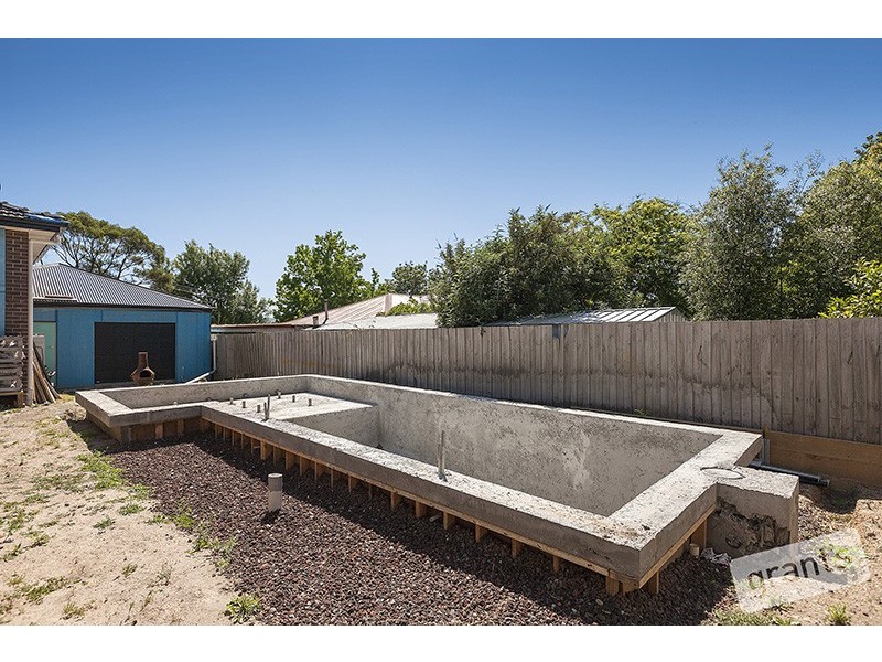 62 Ahern Road, Pakenham VIC 3810
