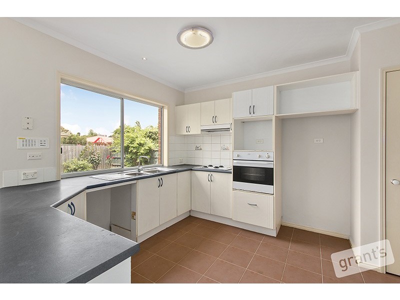 34 Wesley Drive, Narre Warren VIC 3805
