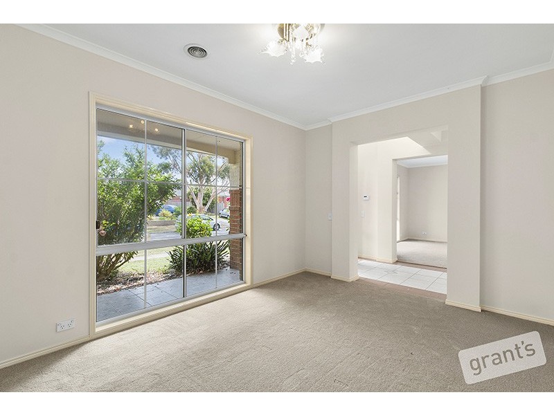 34 Wesley Drive, Narre Warren VIC 3805