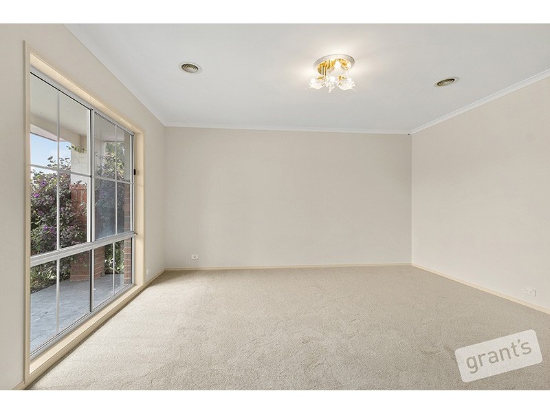 34 Wesley Drive, Narre Warren VIC 3805