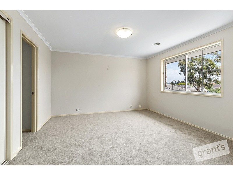 34 Wesley Drive, Narre Warren VIC 3805