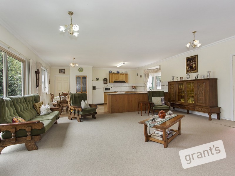 33 Main Street, Gembrook VIC 3783