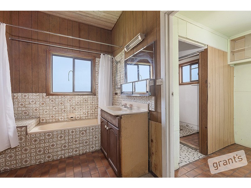 38 Railway Avenue, Tynong VIC 3813