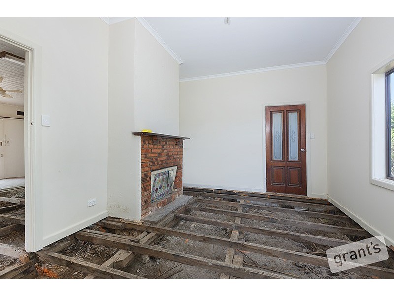 38 Railway Avenue, Tynong VIC 3813