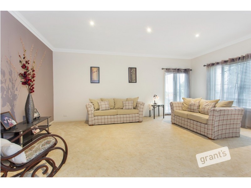 14 Wills Avenue, Pakenham VIC 3810